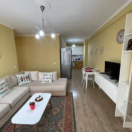Apartment Ergi's Host Tirana