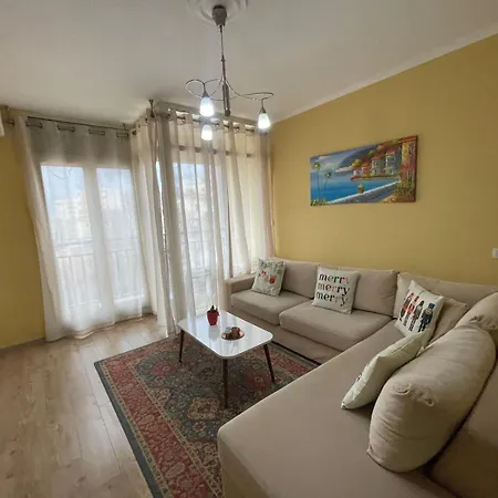 Ergi's Host Tirana