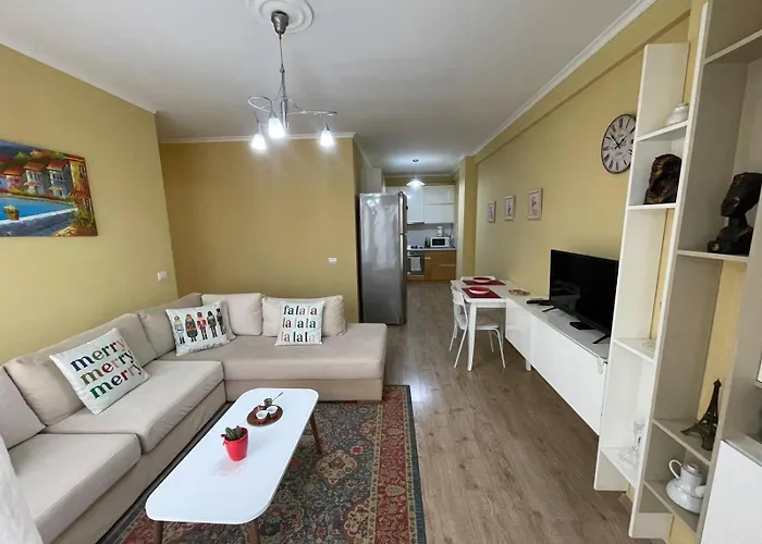 شقة Ergi's Host تيرانا